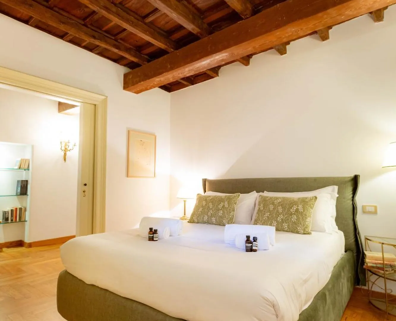 Pantheon Luxury House - Zeno 28 Daire Roma İtalya