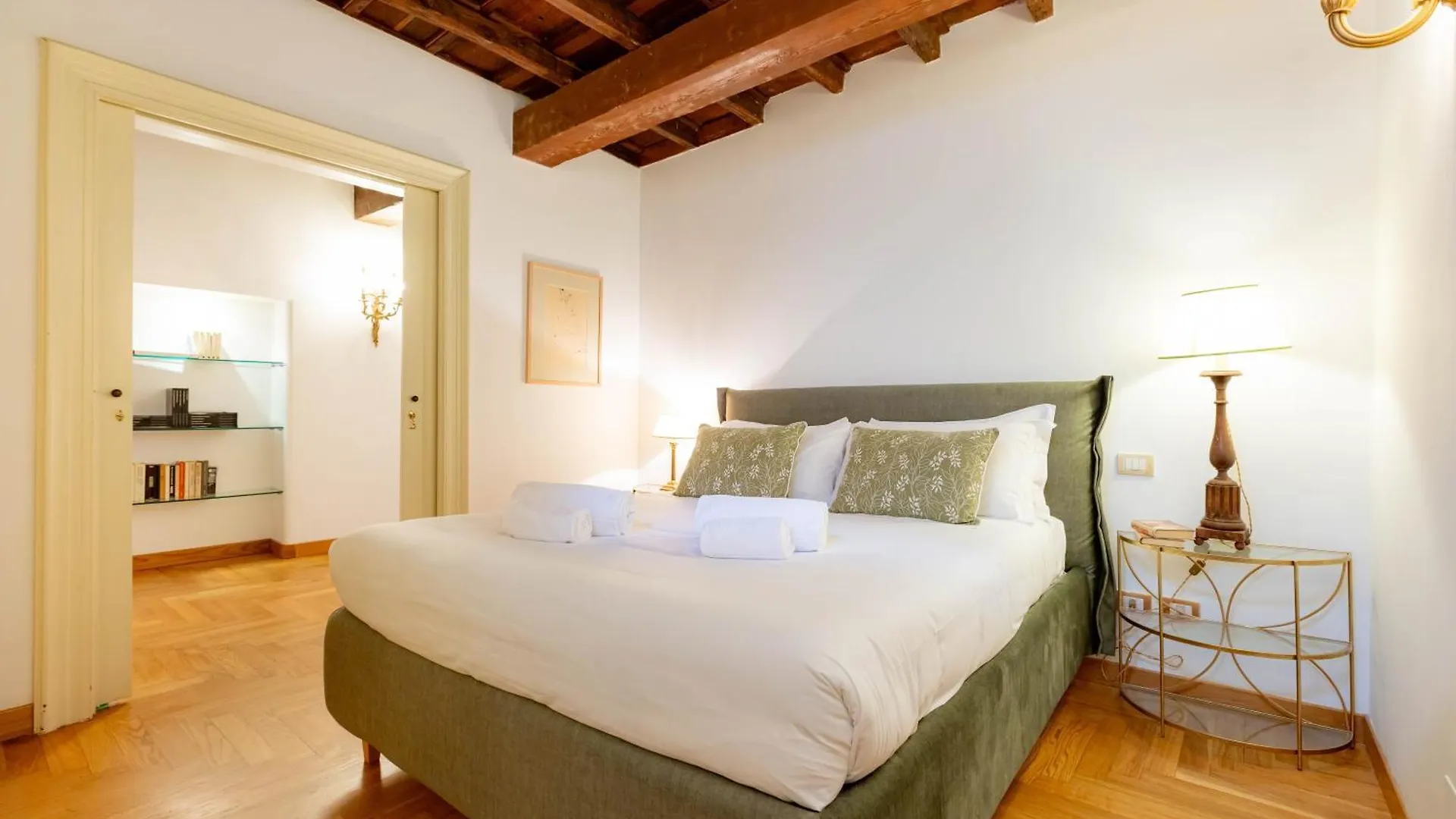 Pantheon Luxury House - Zeno 28 Daire Roma İtalya